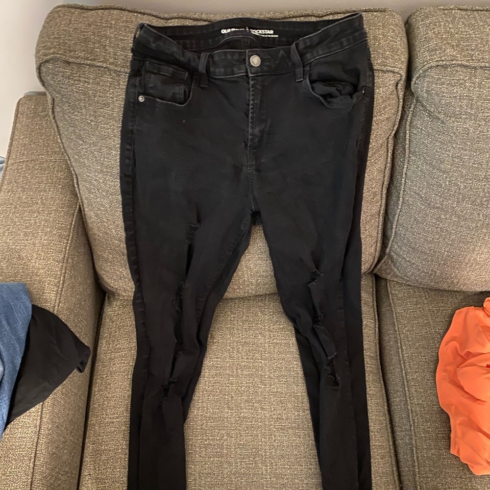 Old Navy Rockstar distressed jeans